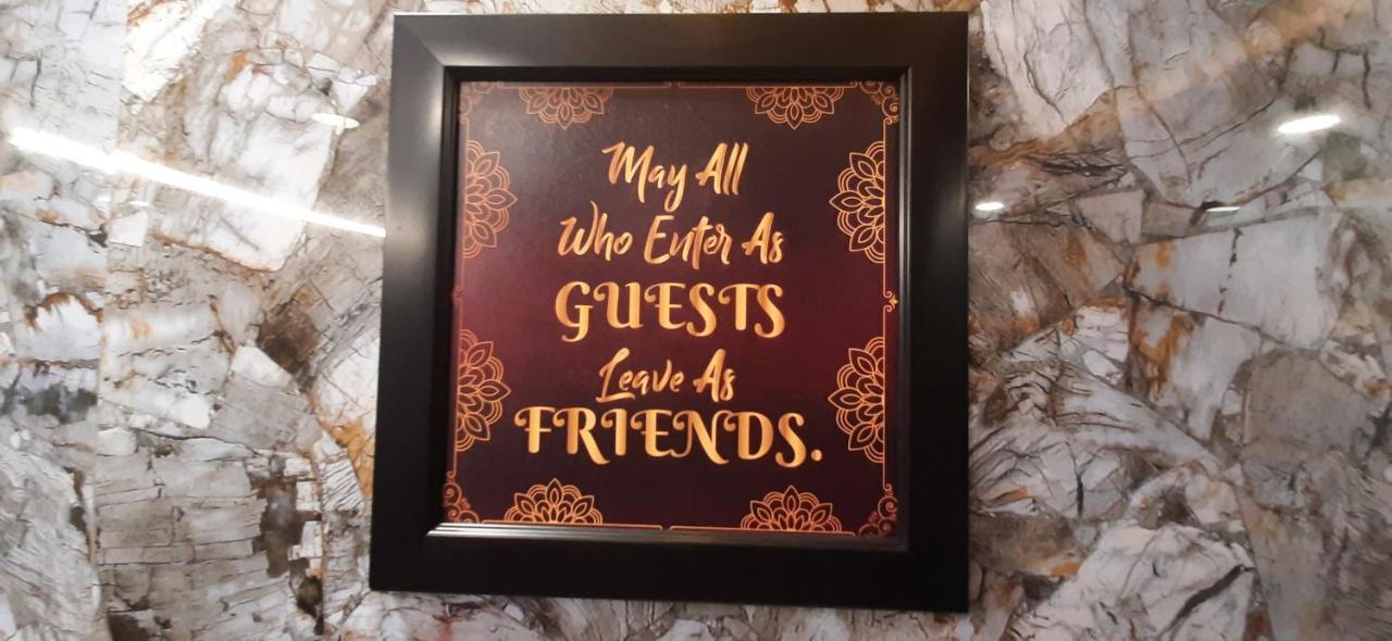 Aggarwal Luxury Room With Private Kitchen Washroom And Balcony Along With Fridge, Ac, Android Tv, Wifi In Main Lajpat Nagar Nové Dillí Exteriér fotografie